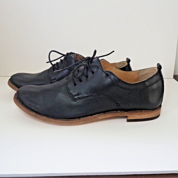 beek Black Leather Lace-Up Loafers - Picture 2 of 8